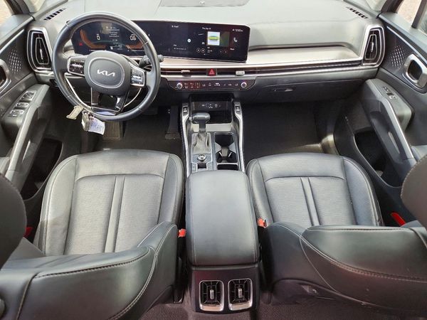2024 KIA SORENTO S