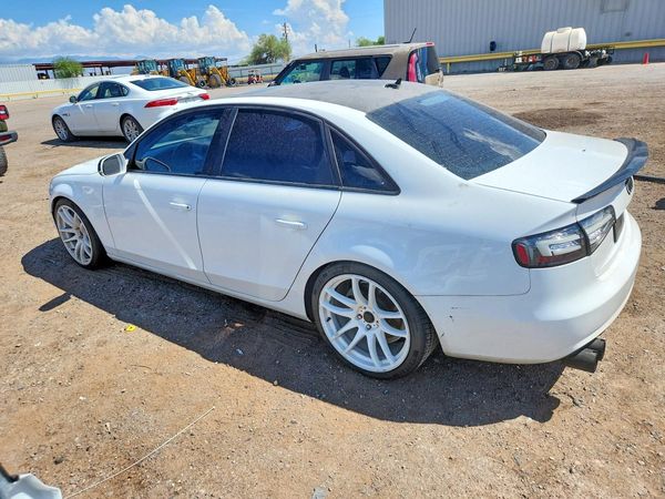 2014 AUDI A4 quattro Premium