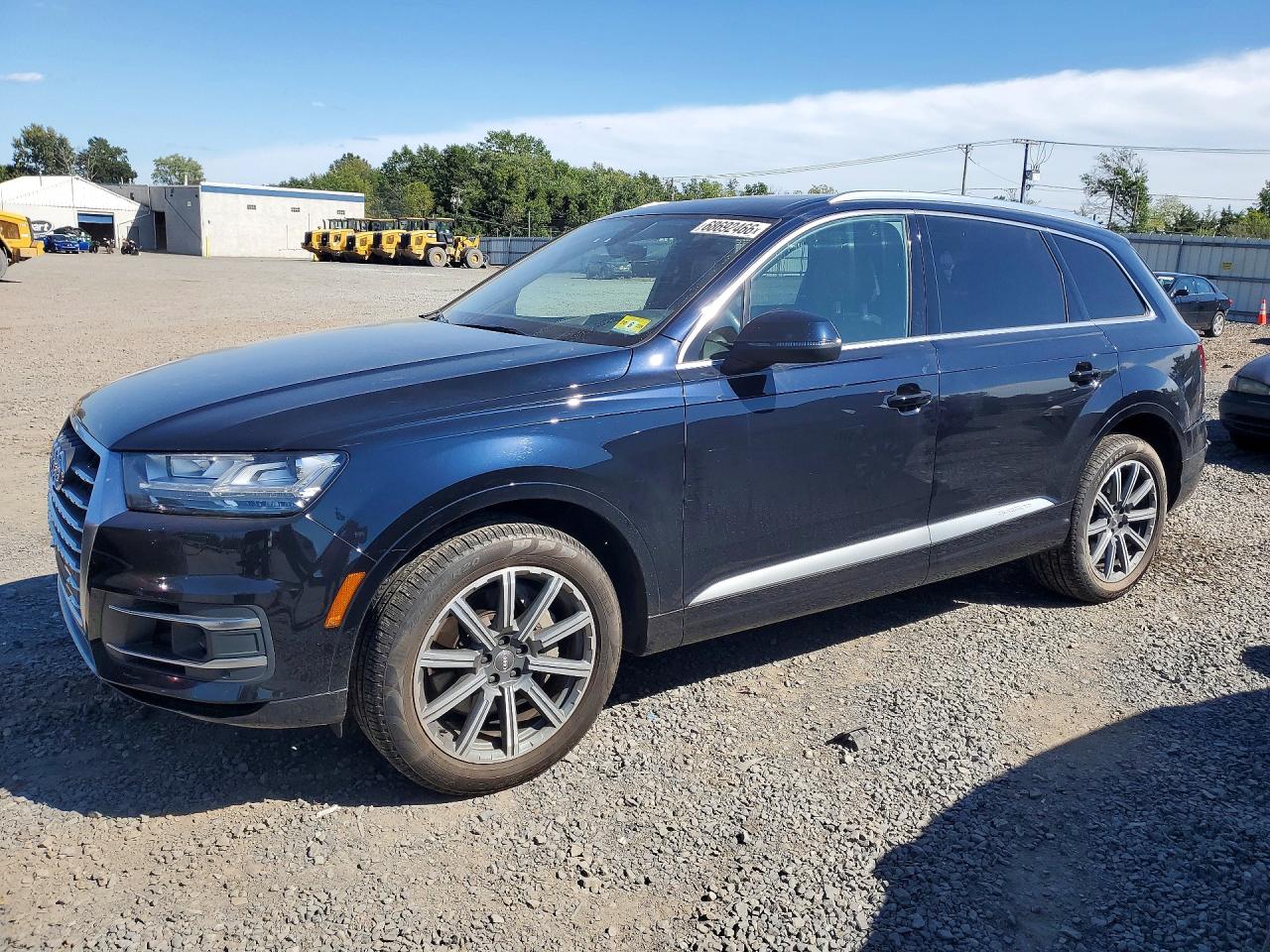2017 AUDI Q7 quattro Prestige
