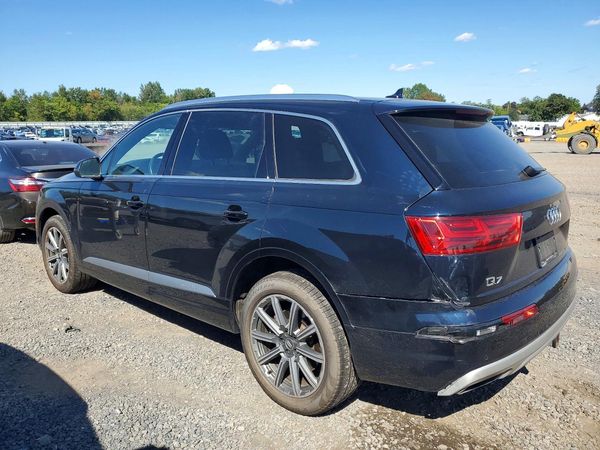 2017 AUDI Q7 quattro Prestige