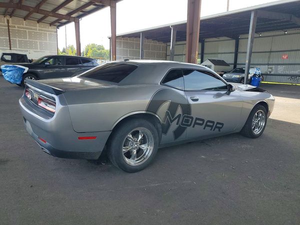 2016 DODGE CHALLENGER SXT
