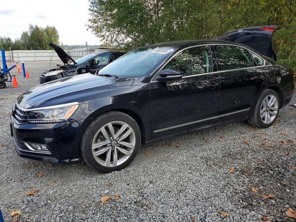 2017 VOLKSWAGEN PASSAT