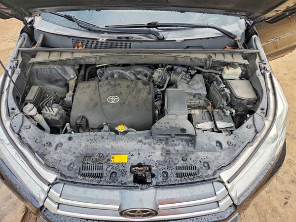 2017 TOYOTA HIGHLANDER