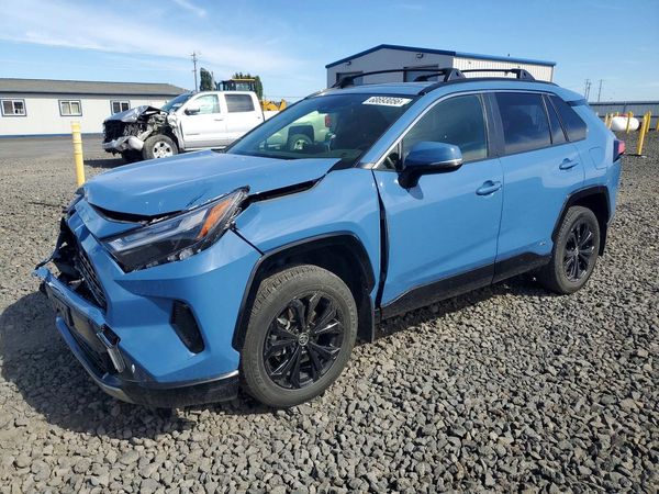 2024 TOYOTA RAV4 — Front 3/4
