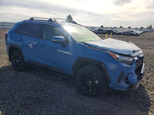 2024 TOYOTA RAV4 — Passenger 3/4