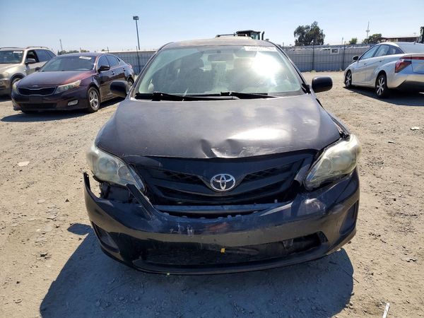 2012 TOYOTA COROLLA