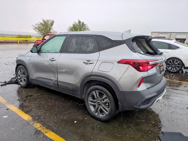 2021 KIA SELTOS LX