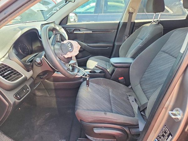 2021 KIA SELTOS LX