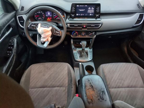 2021 KIA SELTOS LX