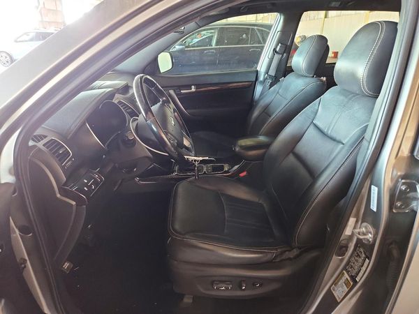 2014 KIA SORENTO SX