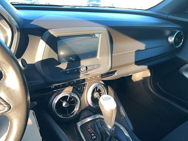 2017 CHEVROLET CAMARO 1LT