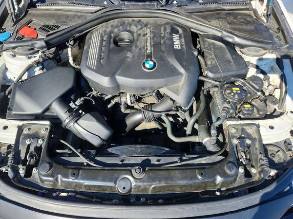 2017 BMW 330 SA