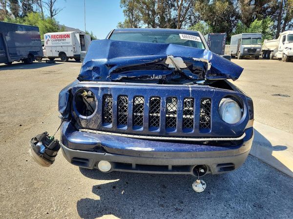 2013 JEEP PATRIOT Sport