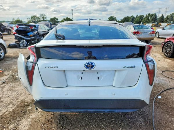 2018 TOYOTA PRIUS One/Two