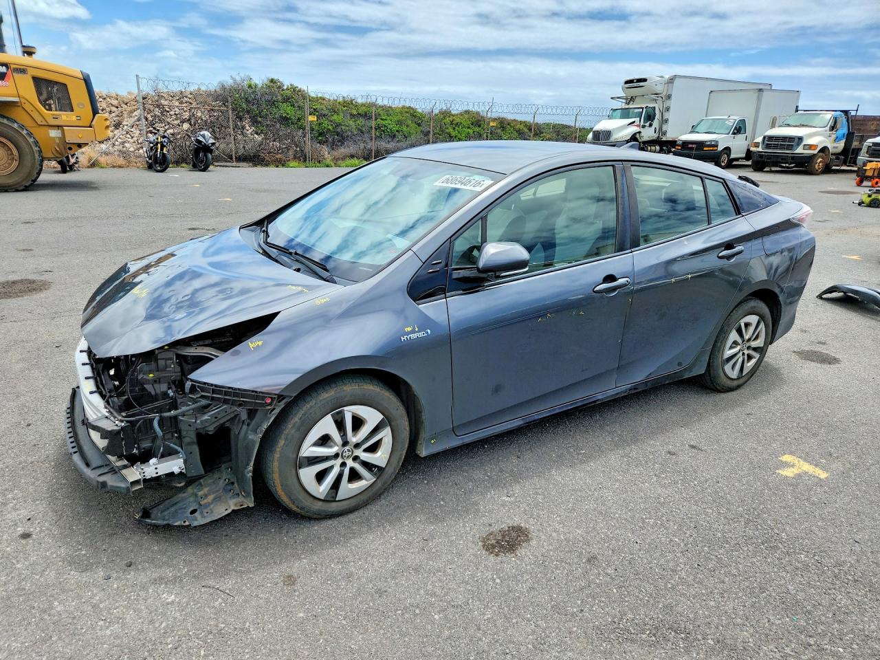 2016 TOYOTA PRIUS