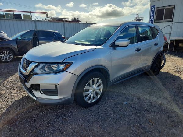 2018 NISSAN ROGUE — Front 3/4