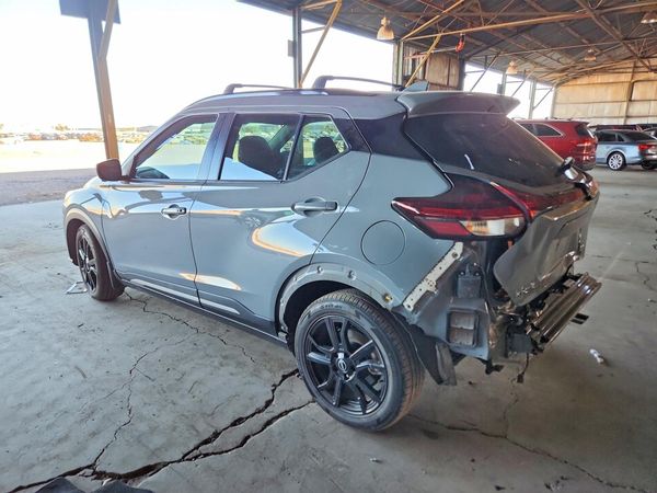 2024 NISSAN KICKS SR