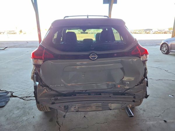 2024 NISSAN KICKS SR