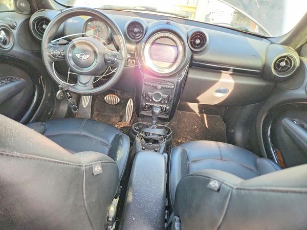 2015 MINI COOPER