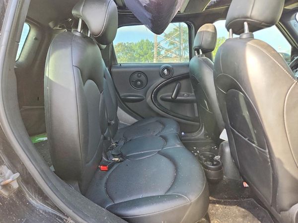 2015 MINI COOPER