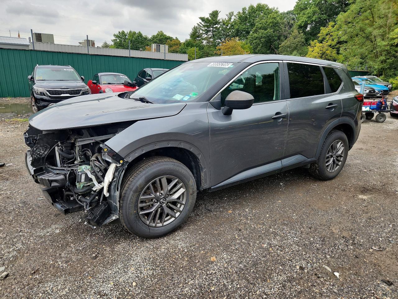 2023 NISSAN ROGUE S — Front 3/4
