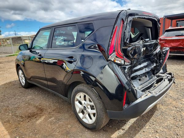 2025 KIA SOUL LX, S