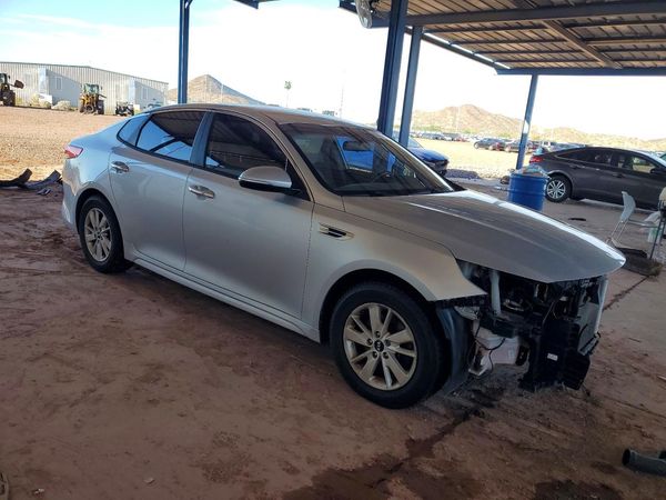 2016 KIA OPTIMA — Passenger 3/4