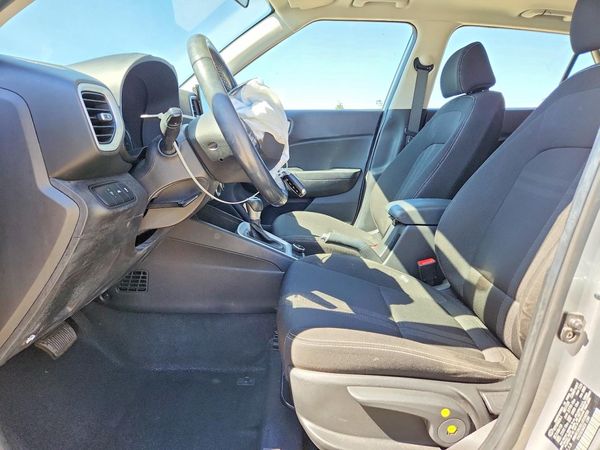 2020 HYUNDAI VENUE SEL, Denim — DENT