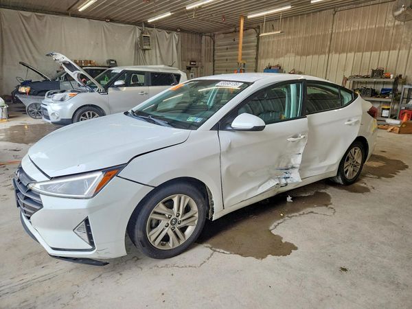 2020 HYUNDAI ELANTRA — Front 3/4