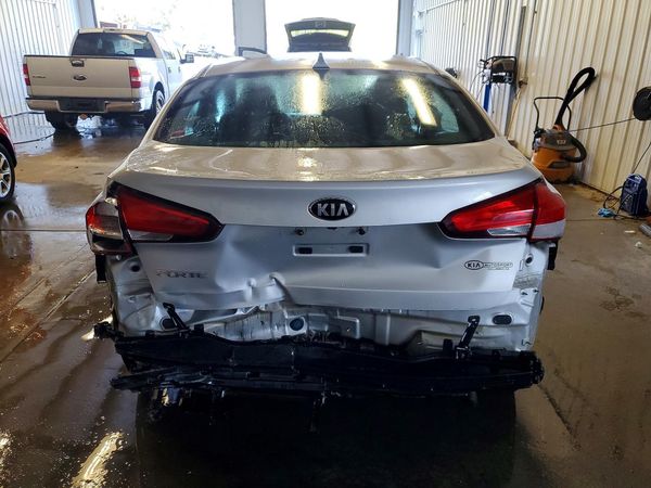 2017 KIA FORTE LX Popular, S