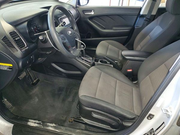 2017 KIA FORTE LX Popular, S