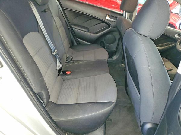 2017 KIA FORTE LX Popular, S