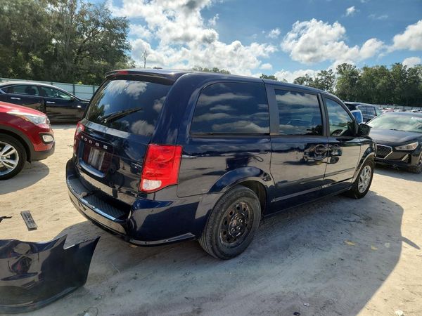 2014 DODGE GRAND CARAVAN SE