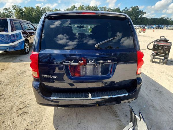 2014 DODGE GRAND CARAVAN SE