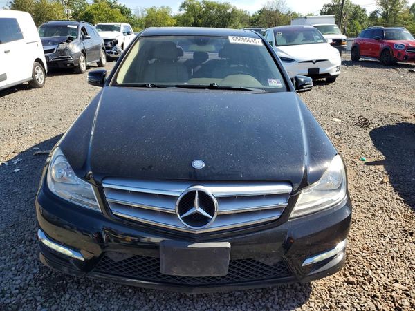 2013 MERCEDES-BENZ C C300