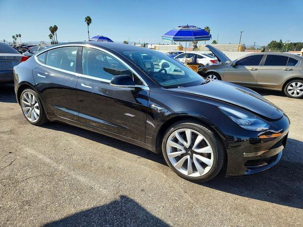 2018 TESLA MODEL 3 — Passenger 3/4