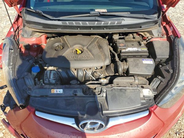 2015 HYUNDAI ELANTRA GLS(Middle) — Engine bay