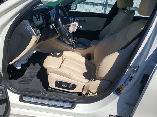 2020 BMW 3 SERIES xDrive — DENT