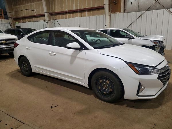 2019 HYUNDAI ELANTRA SE — Passenger 3/4