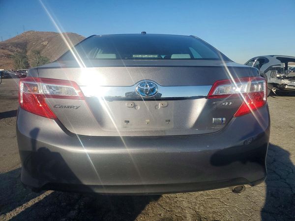 2014 TOYOTA CAMRY SOLA Hybrid