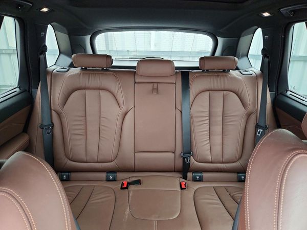 2019 BMW X5 xDrive40i — SUVN