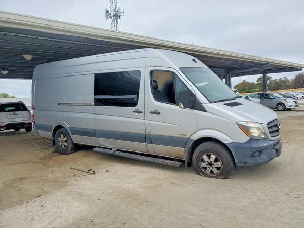 2016 MERCEDES-BENZ SPRINTER — Passenger 3/4