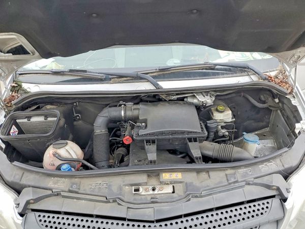 2016 MERCEDES-BENZ SPRINTER — Engine bay
