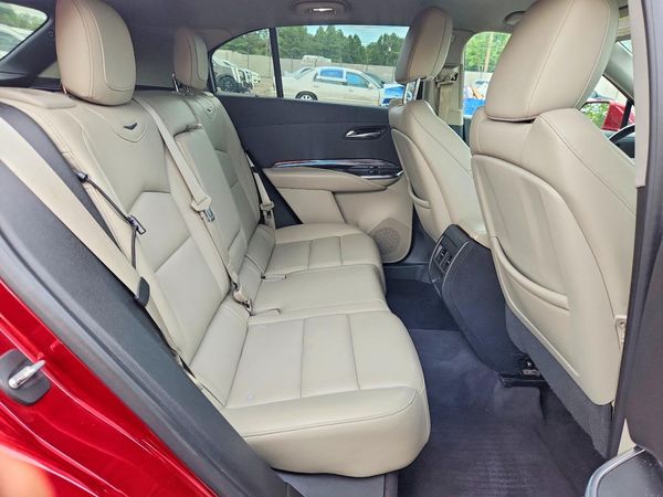 2019 CADILLAC XT4 Luxury