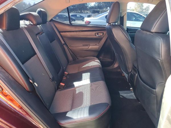 2017 TOYOTA COROLLA
