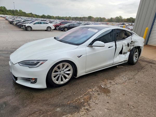 2017 TESLA MODEL S — Front 3/4