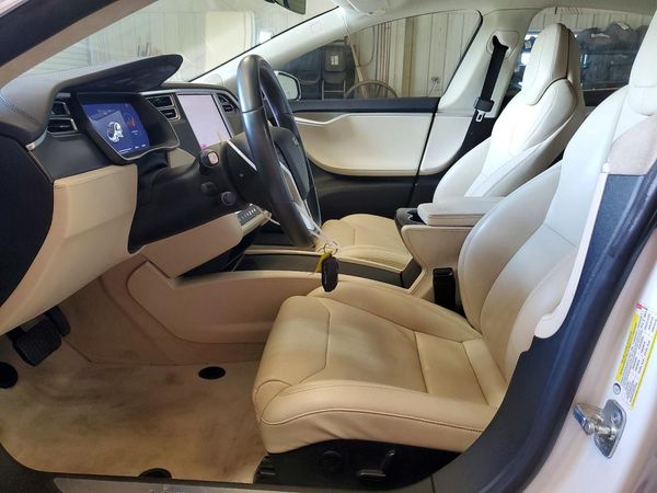 2017 TESLA MODEL S — DENT