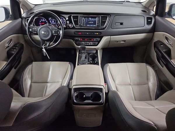 2018 KIA SEDONA
