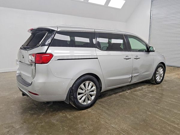 2018 KIA SEDONA