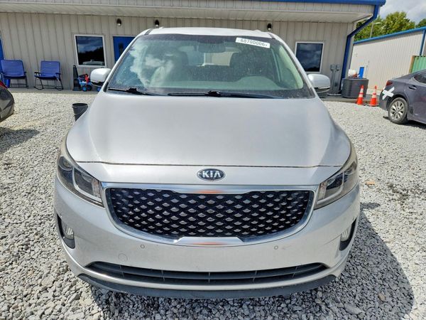 2018 KIA SEDONA